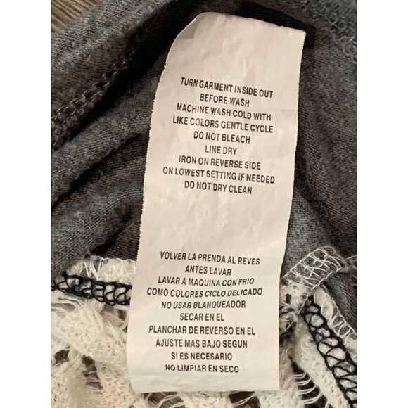 Jolt Womens Small Gray and White Chevron Lace Back Panel Short Sleeve Top - Picture 13 of 13